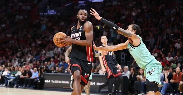 热火负于活塞，遭遇两连败！的简单介绍