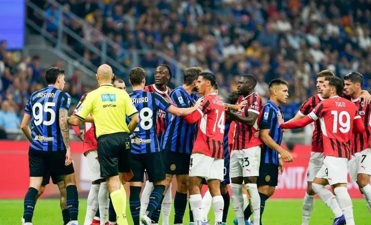 包含阿森纳逼平南安普顿，欧冠资格岌岌可危的词条