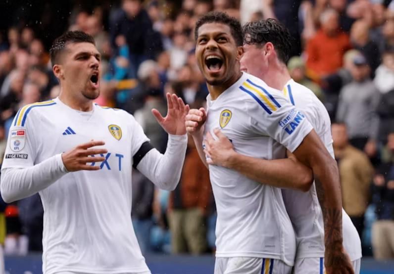 包含利兹联主场失利，球队战绩下滑不可思议的词条