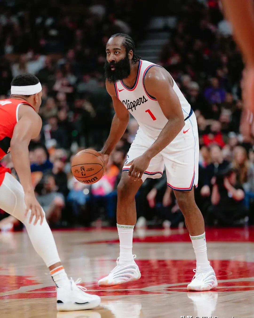 拜仁慘敗對手，惜败詹姆斯-哈登的简单介绍