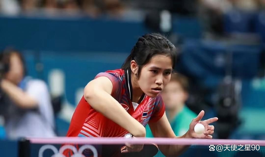 新加坡球队获胜晋级，继续征战比赛